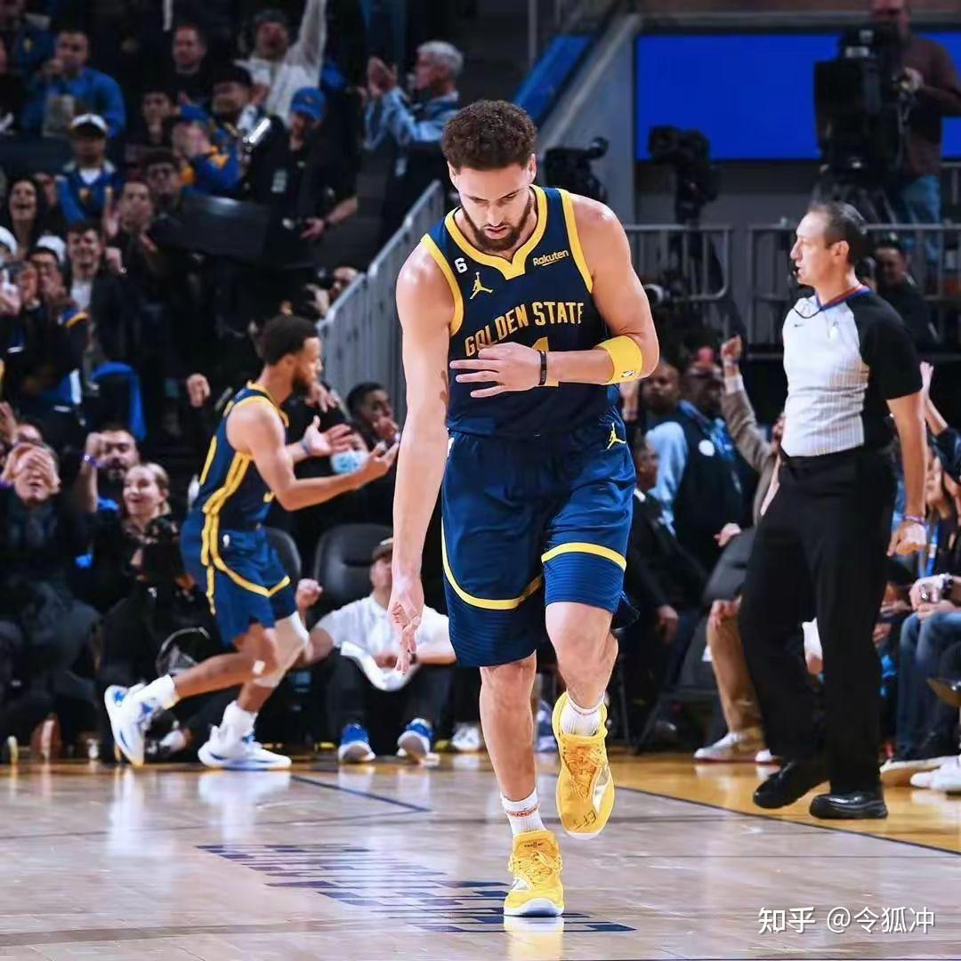 熊猫体育直播关于这也行？上海久事训练开放日德约科维奇关键节点问鼎冠军，勒沃库森手感冰凉备战全明星赛的信息